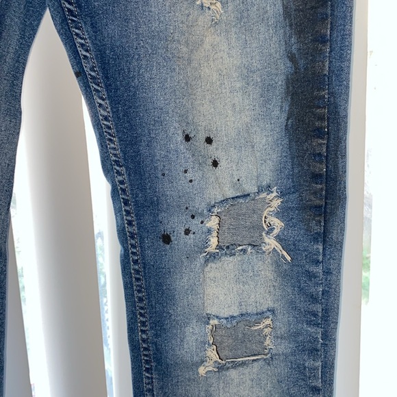 Men’s blue jeans with soldier theme on the front - Picture 3 of 10